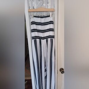 Express Black And White Striped Sleeveless Pant Jumpsuit Size M NWOT